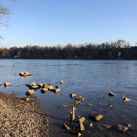 Dreilaendereck, Schoene Ferienwohnung Mit Grossem Freisitz Rheinfelden  Extérieur photo